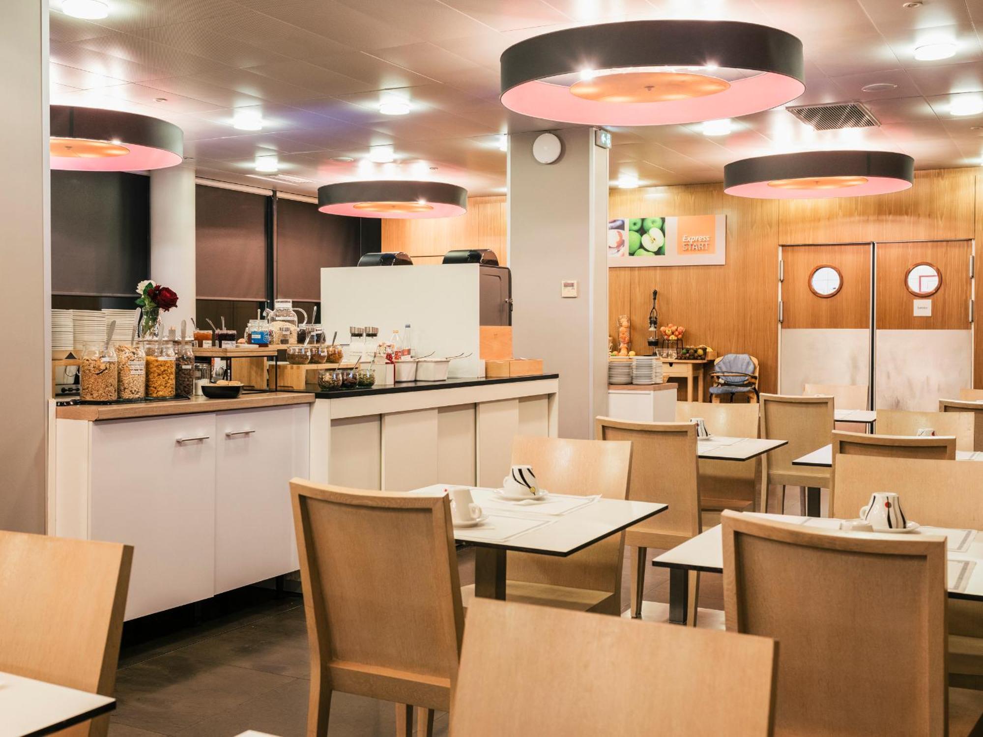 Holiday Inn Express Saint-Nazaire By Ihg Exteriér fotografie